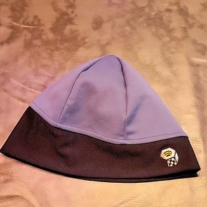 New Mountain Hardwear beanie hat